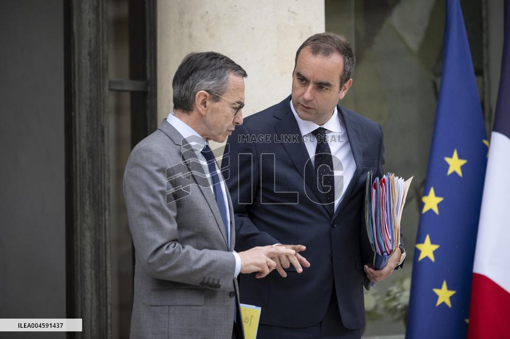 Weekly Cabinet Meeting - Paris