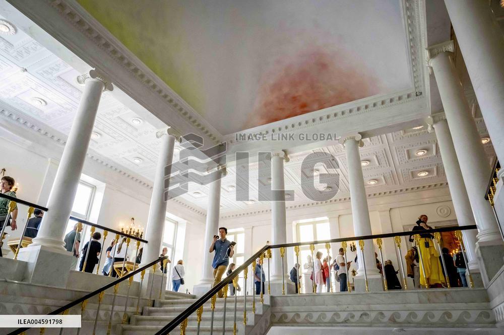 Opening of Noordeinde Palace and Royal Stables to the public - The Hague