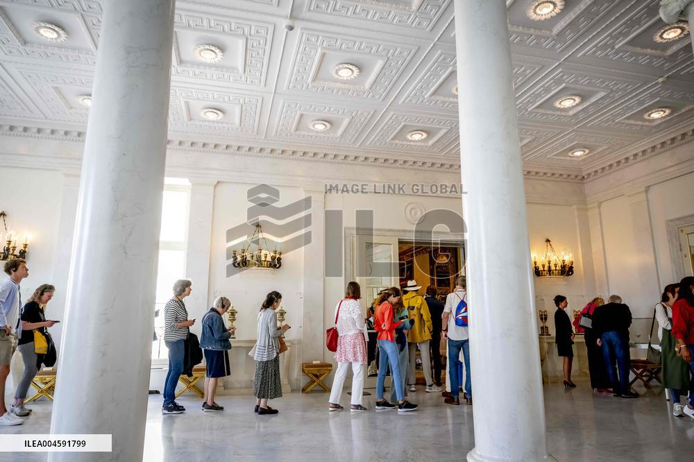 Opening of Noordeinde Palace and Royal Stables to the public - The Hague