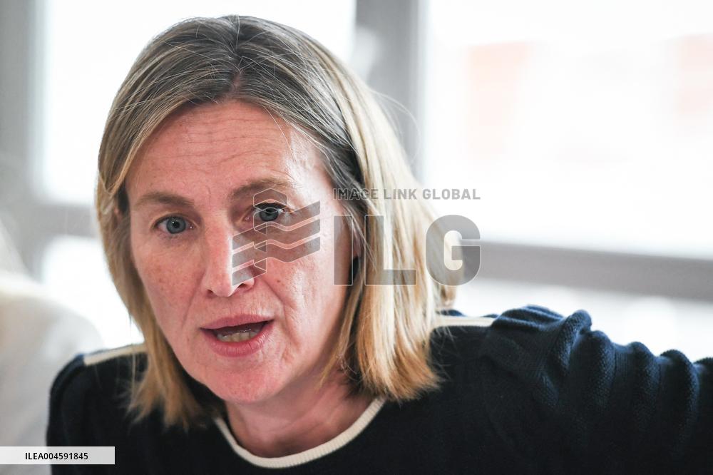 Presentation of the government strategy for youth employment in Paris FA