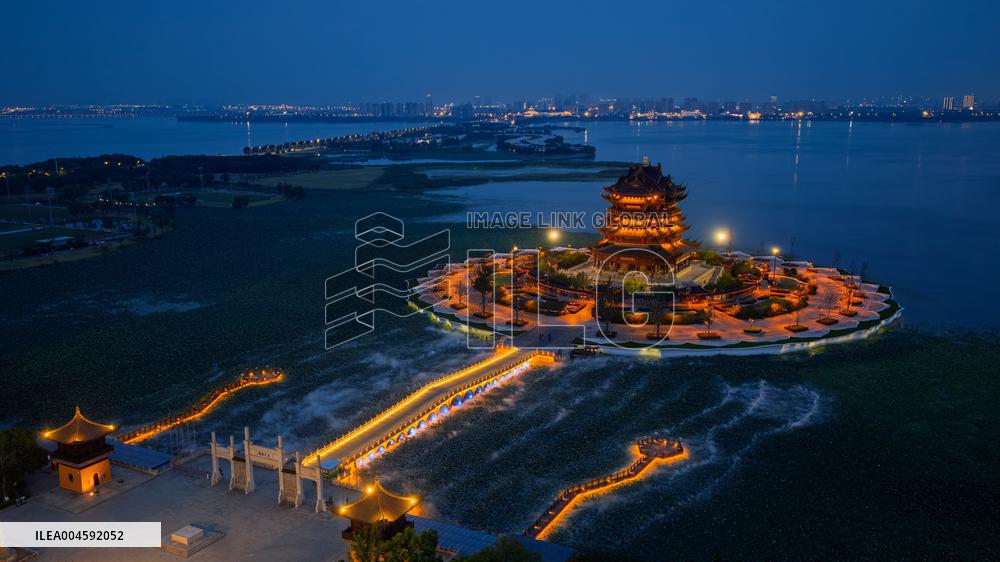 Chongyuan Temple Night View in Suzhou