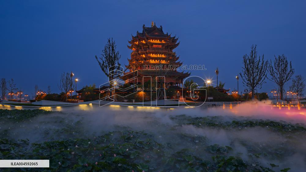 Chongyuan Temple Night View in Suzhou