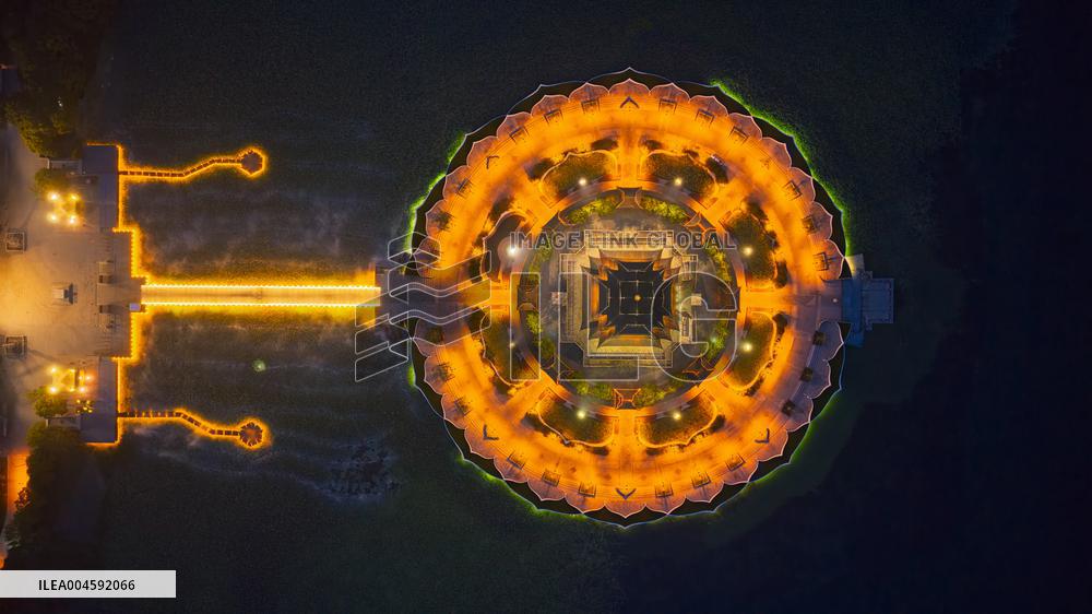 Chongyuan Temple Night View in Suzhou