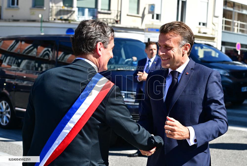 Macron Tours Avenir Lourdes Projects