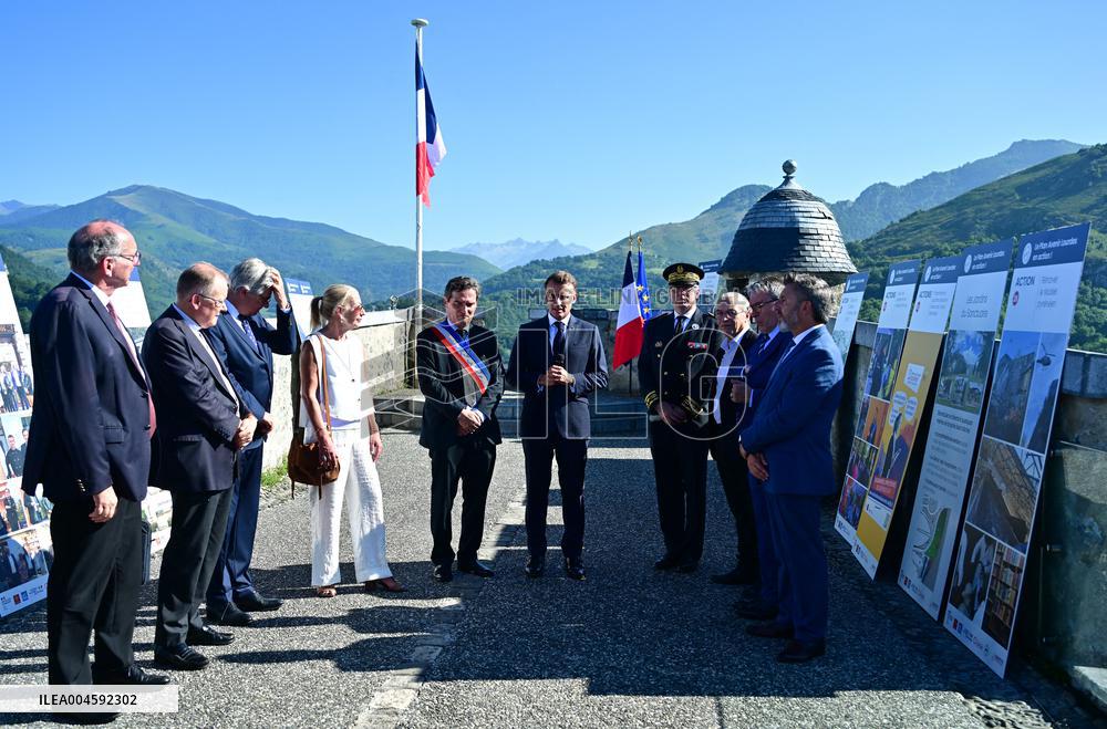 Macron Tours Avenir Lourdes Projects