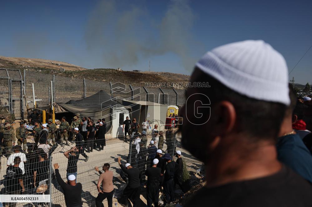 Israeli Troops Patrol Golan Heights