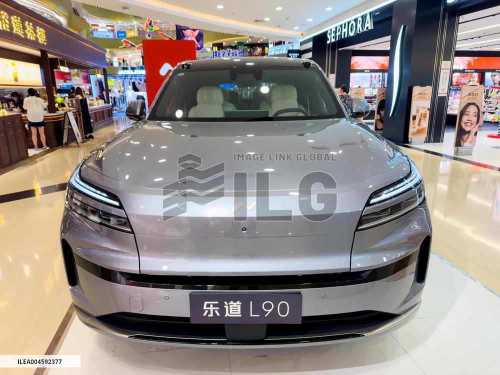 NIO ONVO L90 SUN Pre-sale