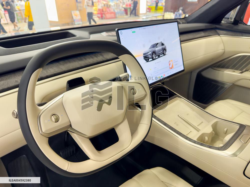 NIO ONVO L90 SUN Pre-sale