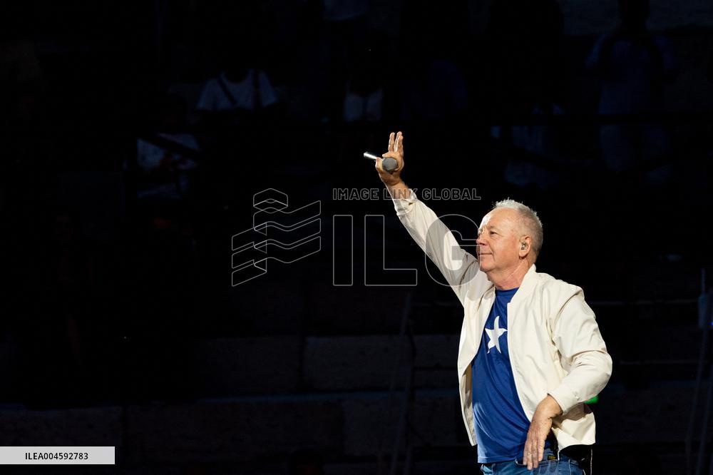 Music Concert - Simple Minds