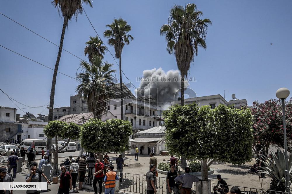 Israel Targets House in Gaza - Gaza City