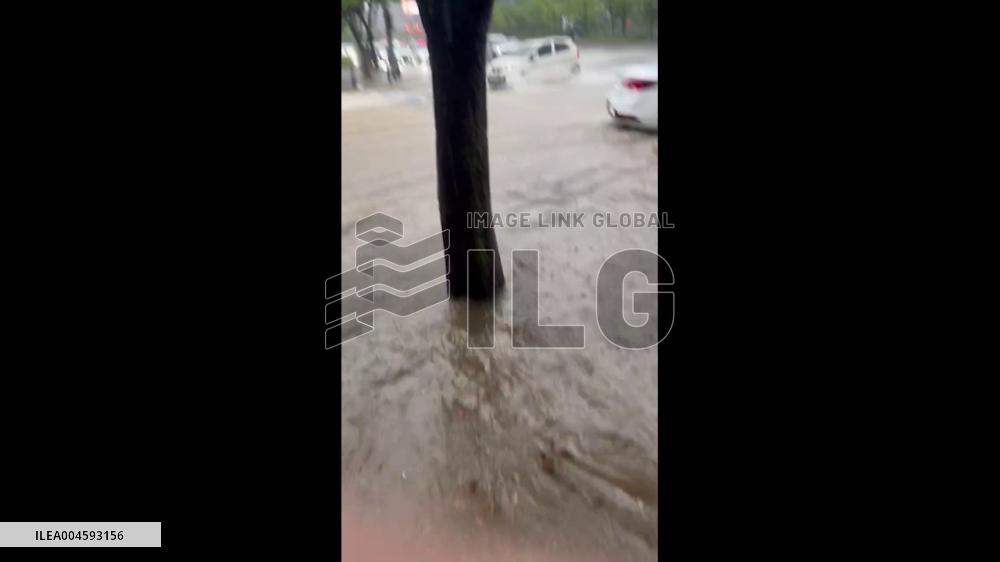 South Korea: Torrential Rain Batters Country, Damage and Casualties Reported 4