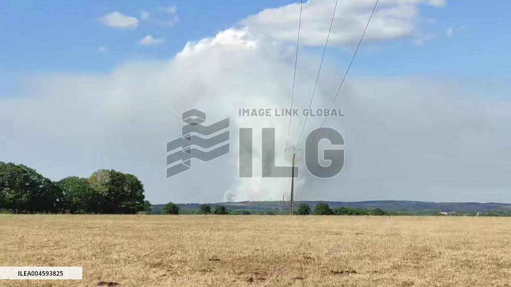 France: Fire Breaks Out in Brocéliande Forest, Burning Nearly 100 Hectares