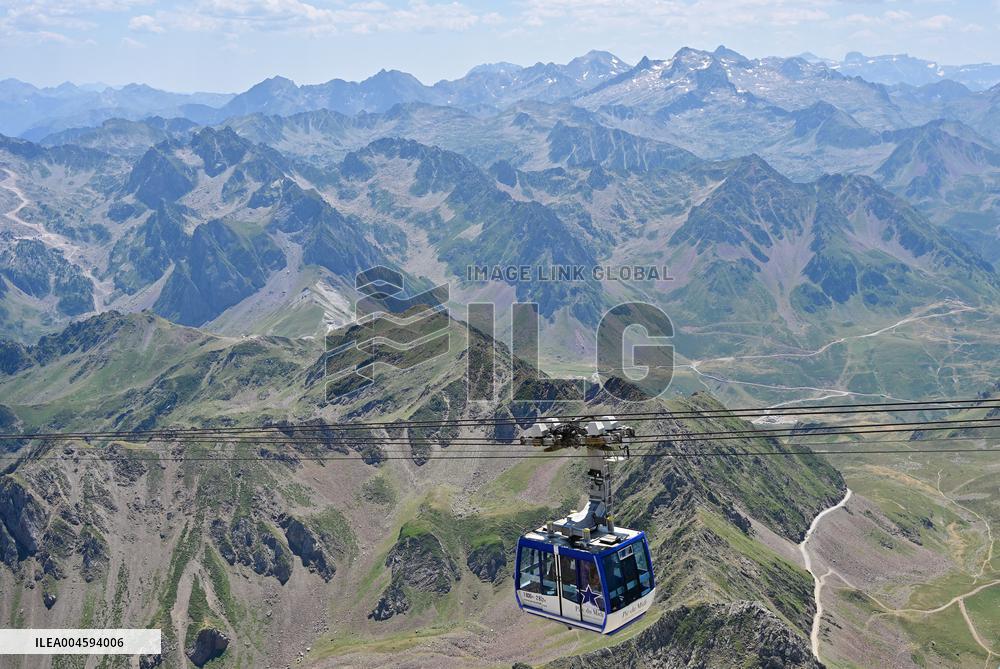 Macron At UNESCO Bid Presentation - Bagneres-de-Bigorre