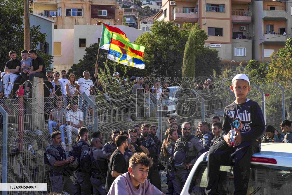 Israeli Druze Cross into Syria After Reported Massacre - Israel
