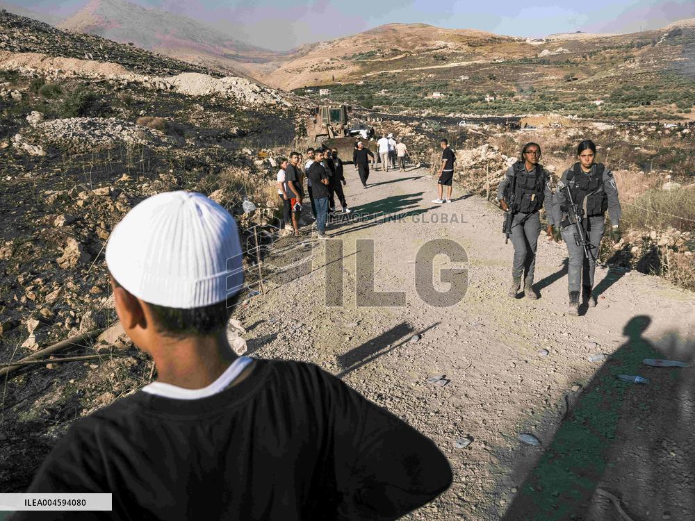 Israeli Druze Cross into Syria After Reported Massacre - Israel