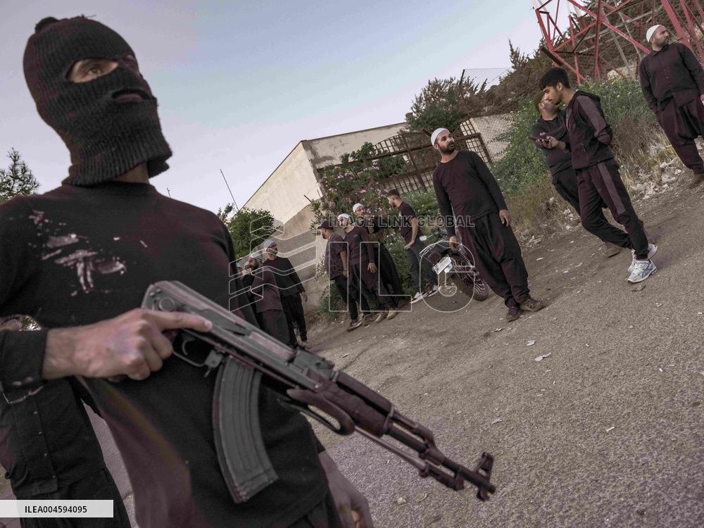 Israeli Druze Cross into Syria After Reported Massacre - Israel