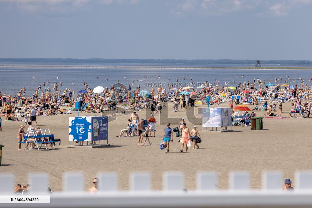 PÃ¤rnu beach