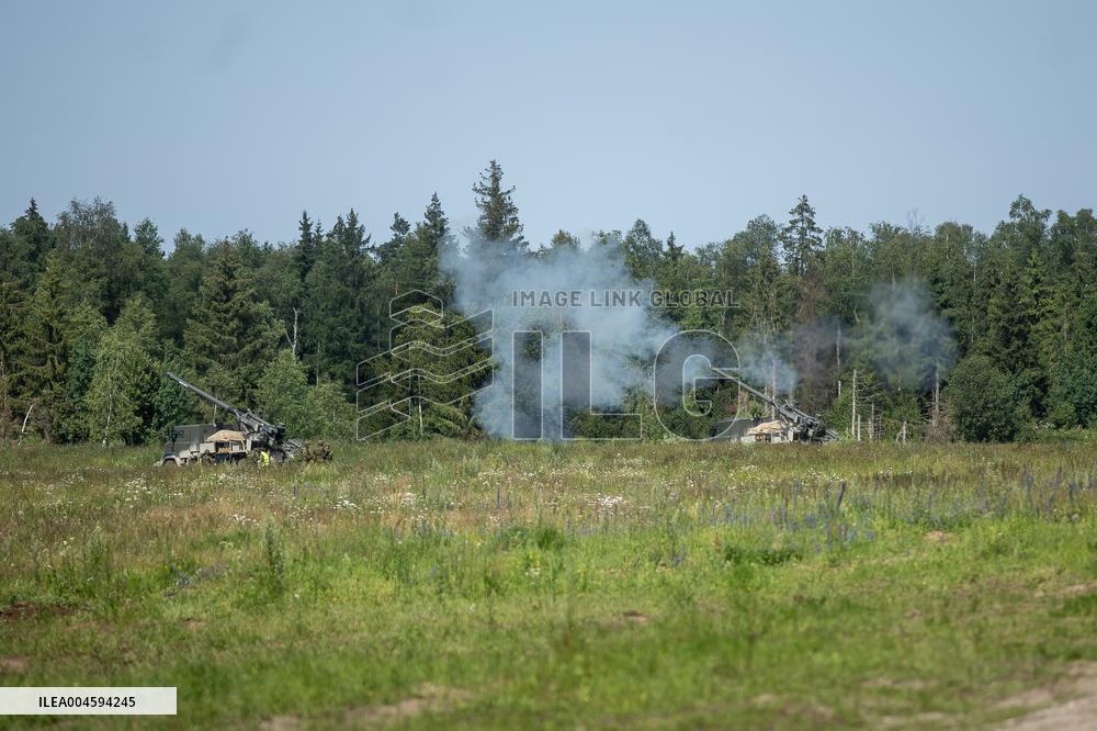 French CAESAR self-propelled guns