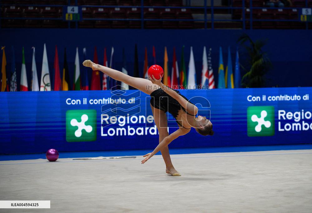ALTRO - Ginnastica - Rhythmic Gymnastics - FIG World Cup Final