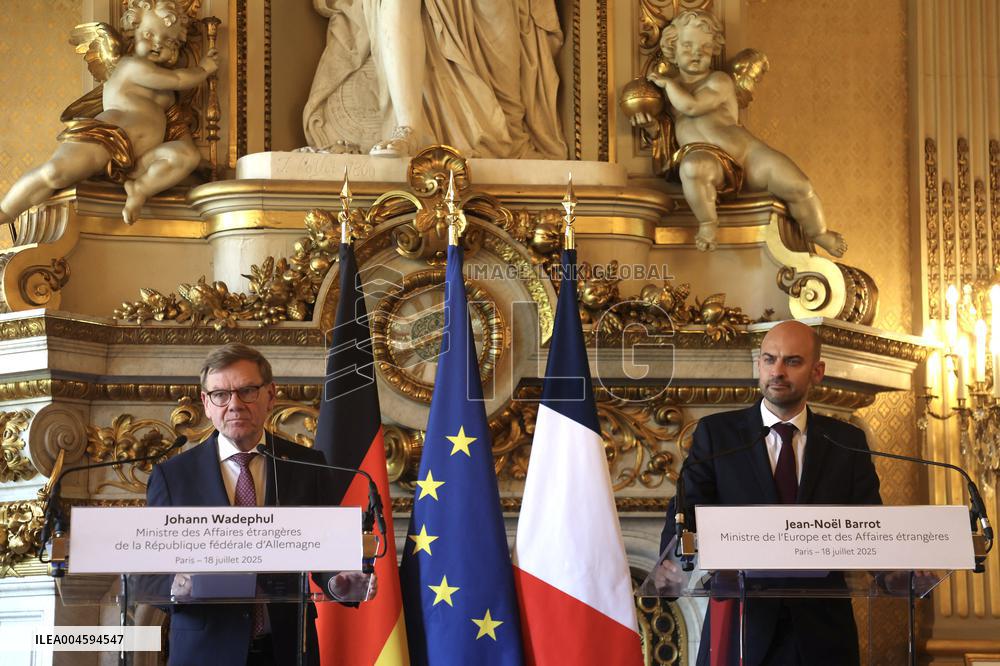 Wadephul and Barrot Hold Joint Press Conference - Paris