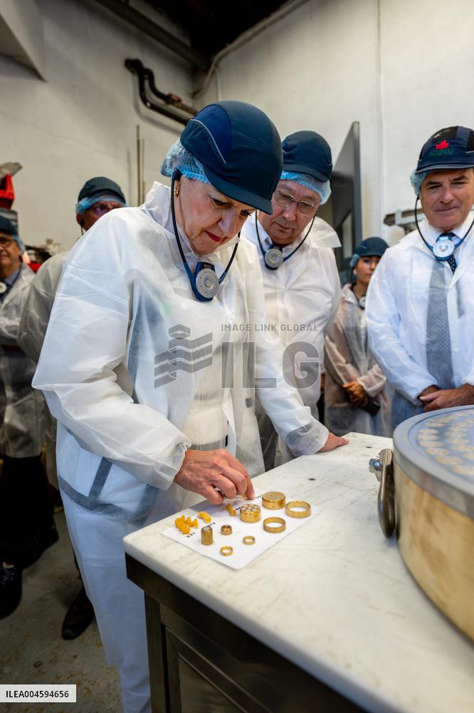 Annie Genevard Visits Panzani Plant - France