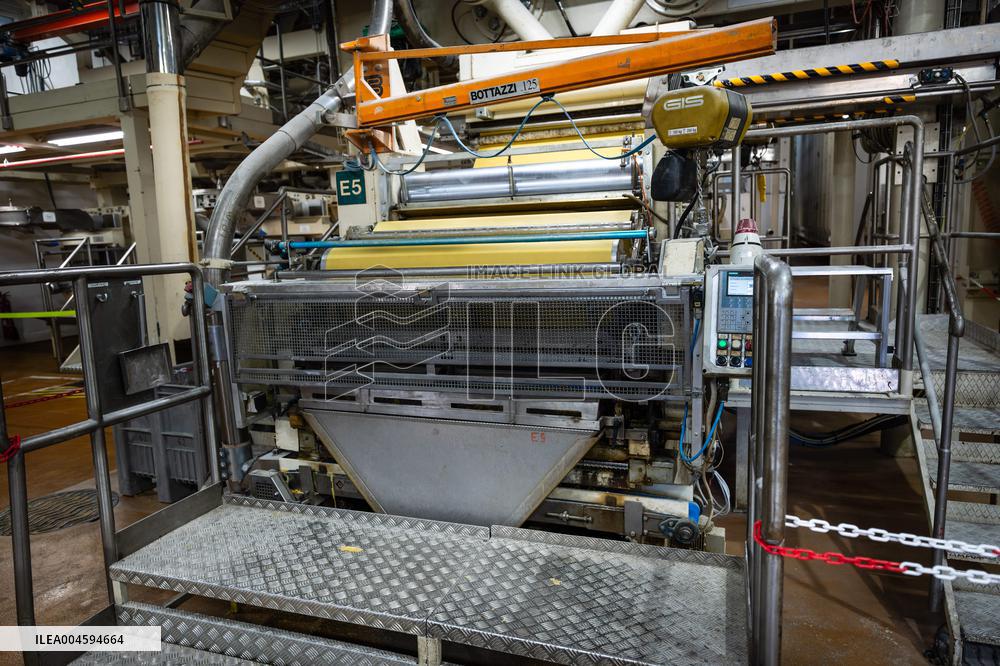 Annie Genevard Visits Panzani Plant - France