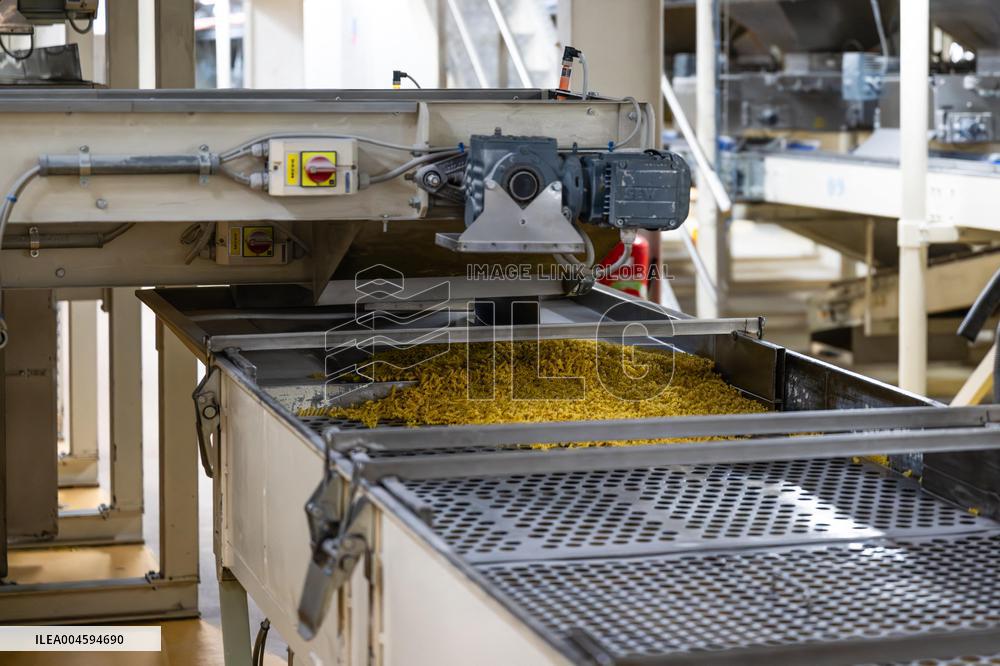 Annie Genevard Visits Panzani Plant - France