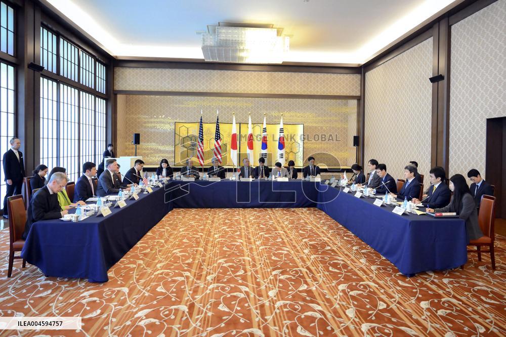 Japan-U.S.-S. Korea talks in Tokyo