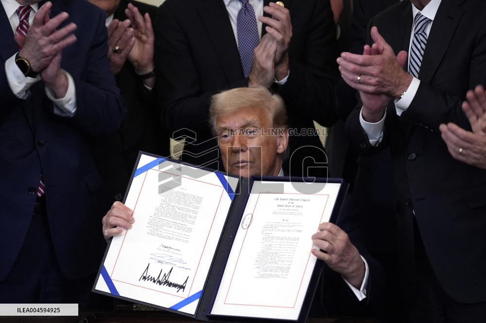 Donald Trump signs S.1582 GENIUS Act - Washington