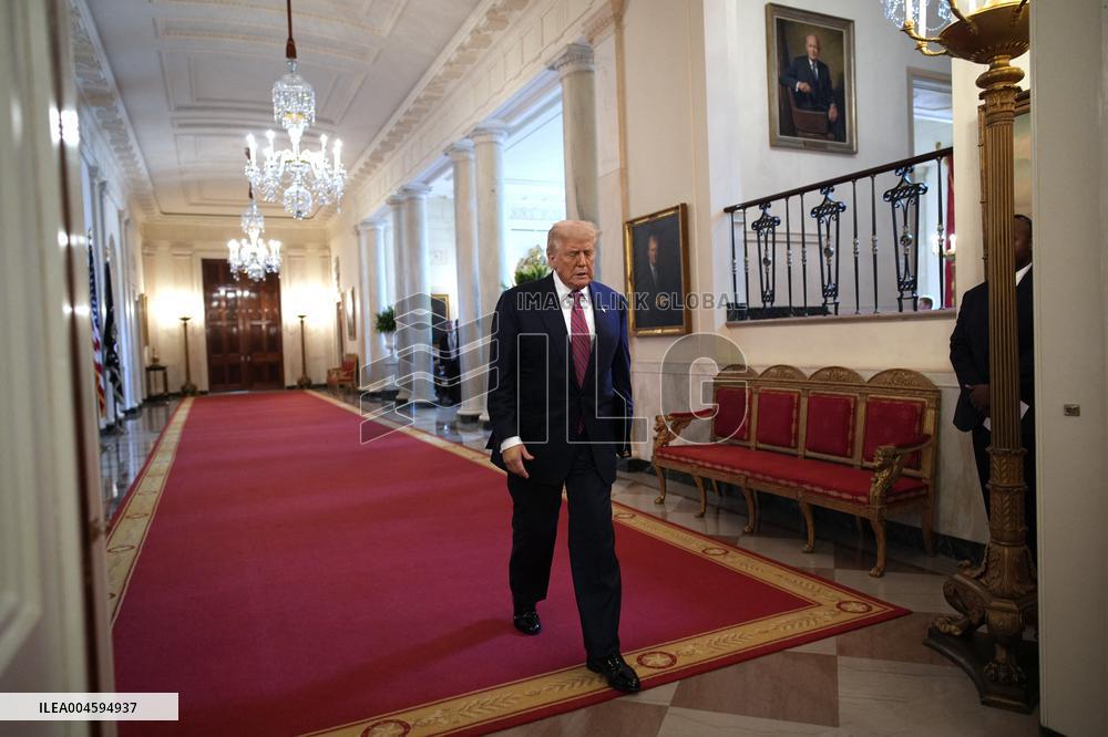 Donald Trump signs S.1582 GENIUS Act - Washington