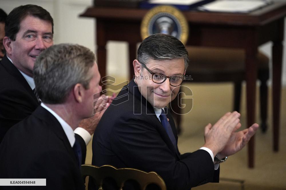 Donald Trump signs S.1582 GENIUS Act - Washington