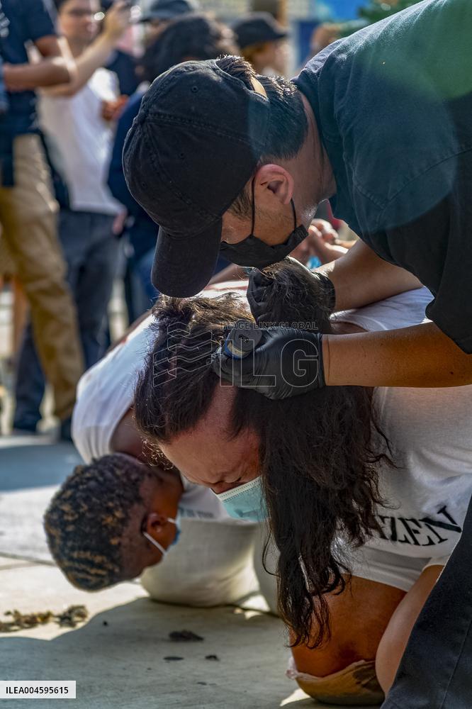 Anti-Ice Demonstration in Los Angeles - LA
