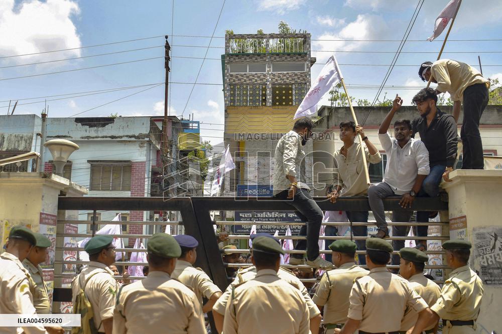 Protest of SFI in India - India