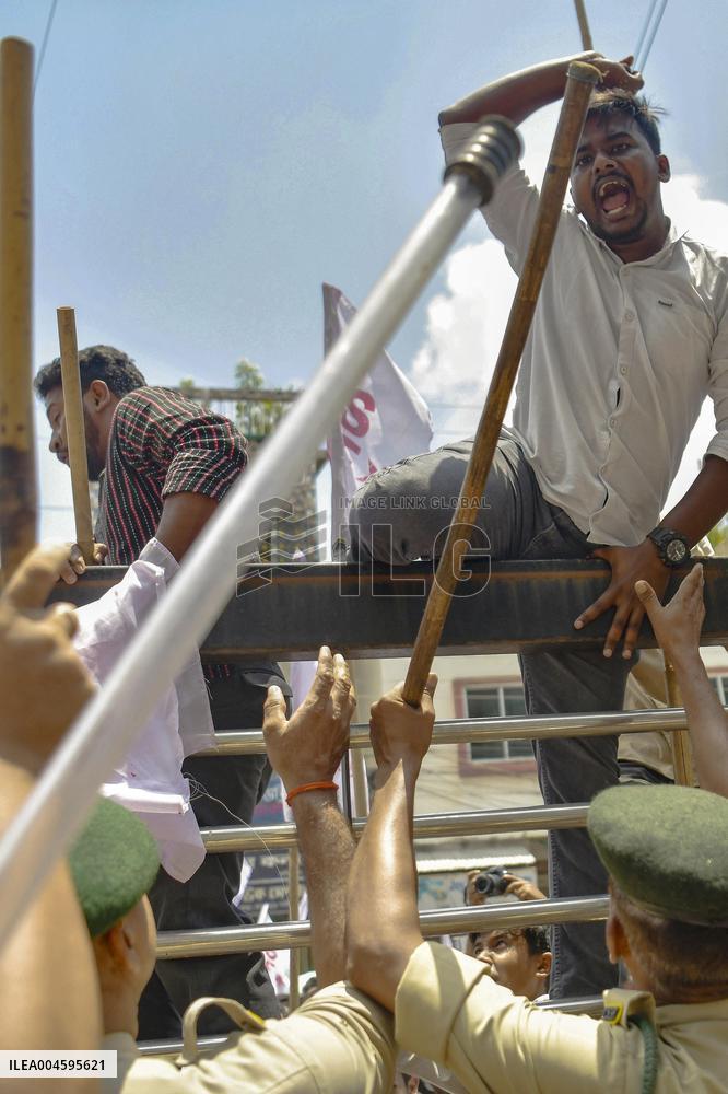 Protest of SFI in India - India