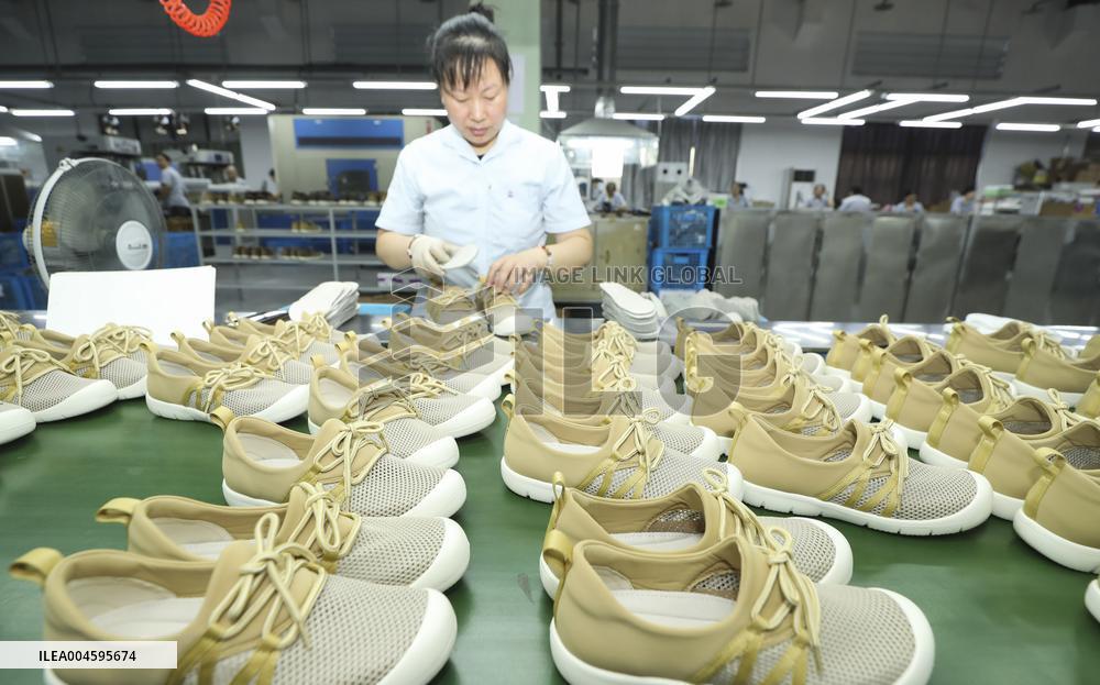 Huading Shoes Export