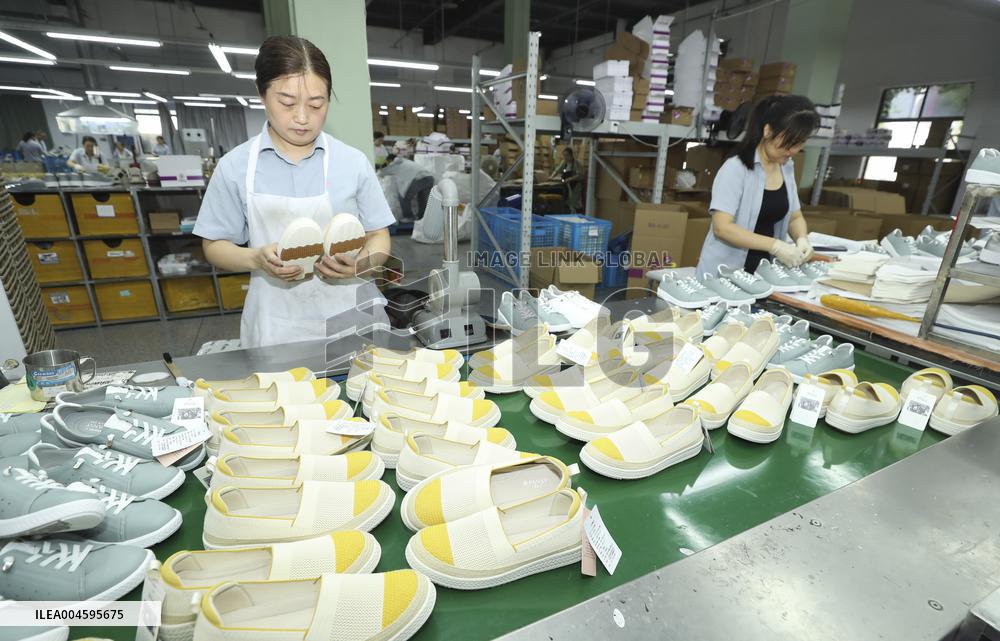 Huading Shoes Export