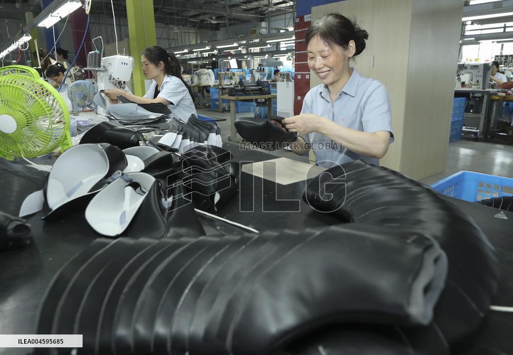 Huading Shoes Export