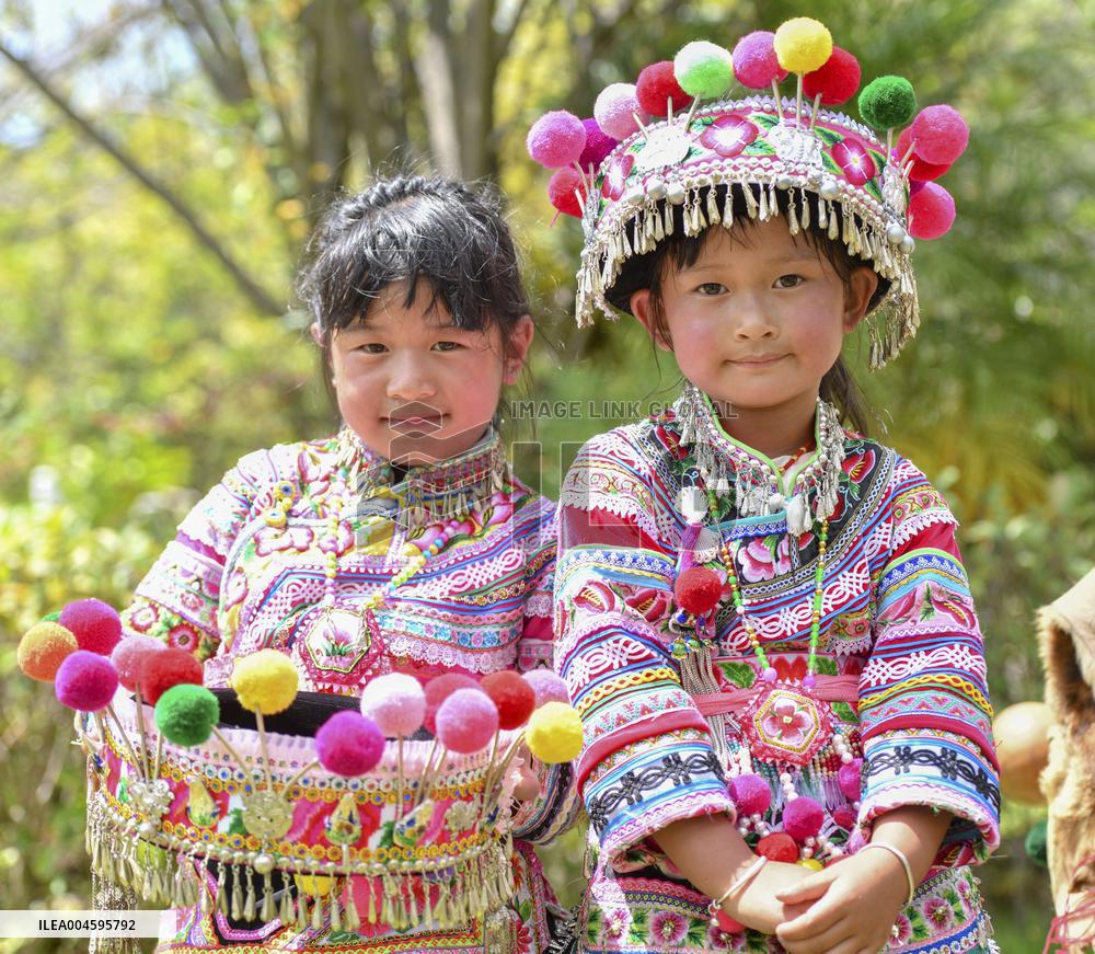 Yizu Dage Presentation in Yunnan - China