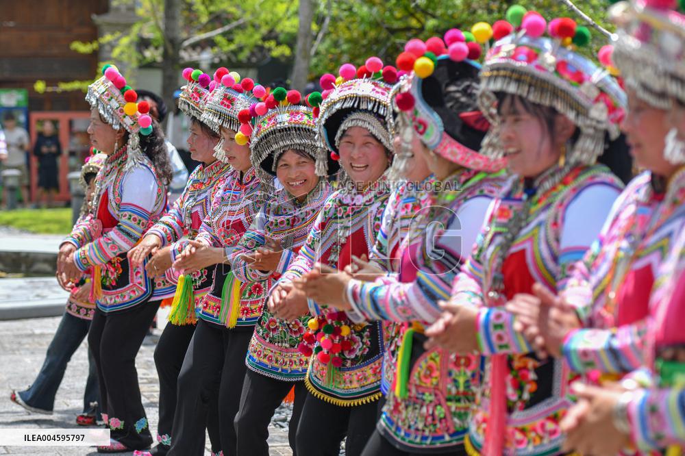 Yizu Dage Presentation in Yunnan - China