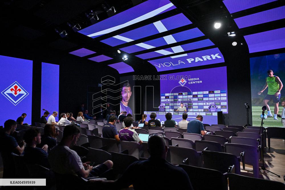CALCIO - Serie A - Presentation of ACF Fiorentina's new player Edin Dzeko