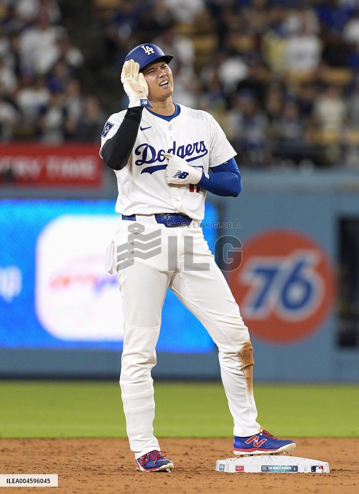 Baseball: Brewers vs. Dodgers