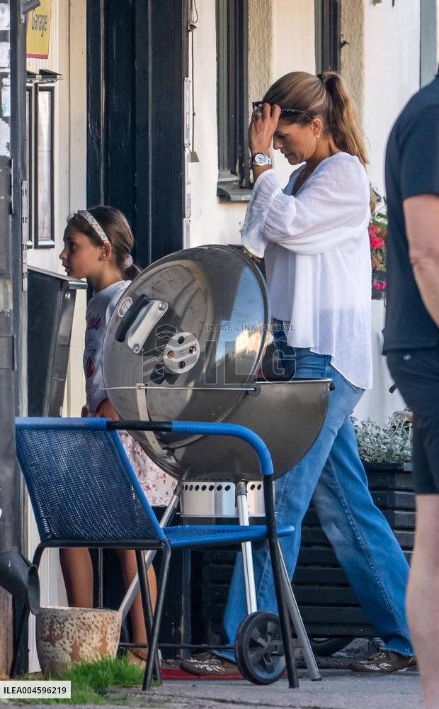 PRINCESS MADELEINE AND CHRIS IN BORGHOLM