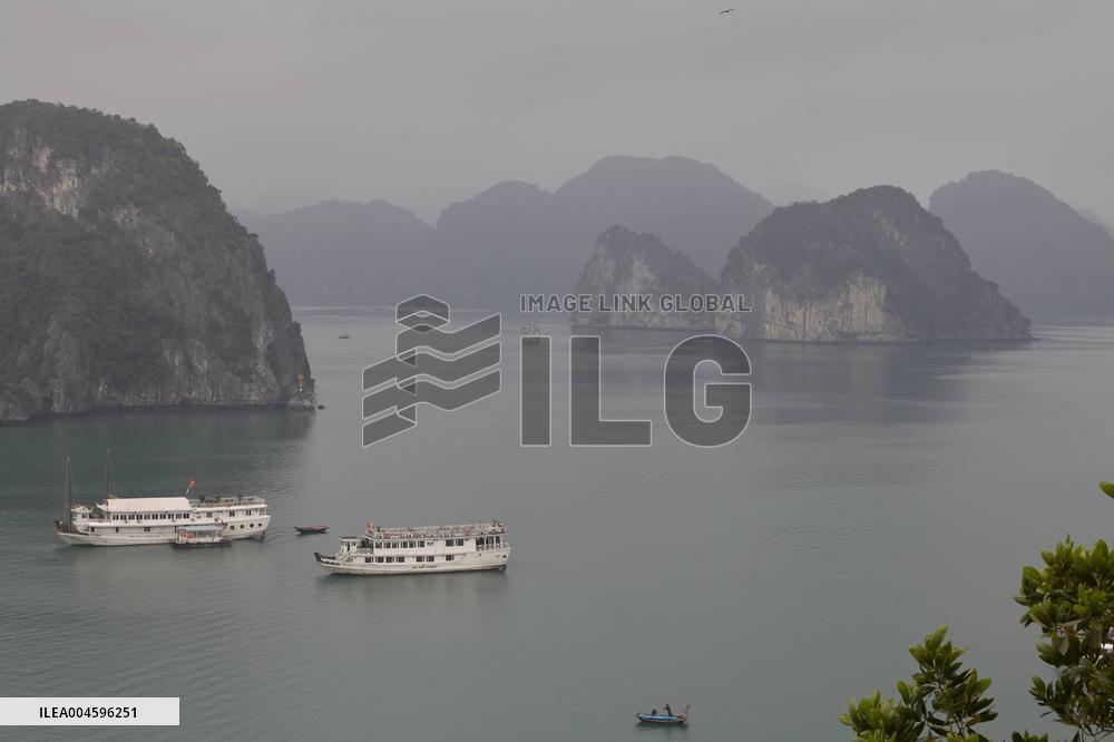 Illustration - Tourists Dead After Ferry Capsizes - Vietnam