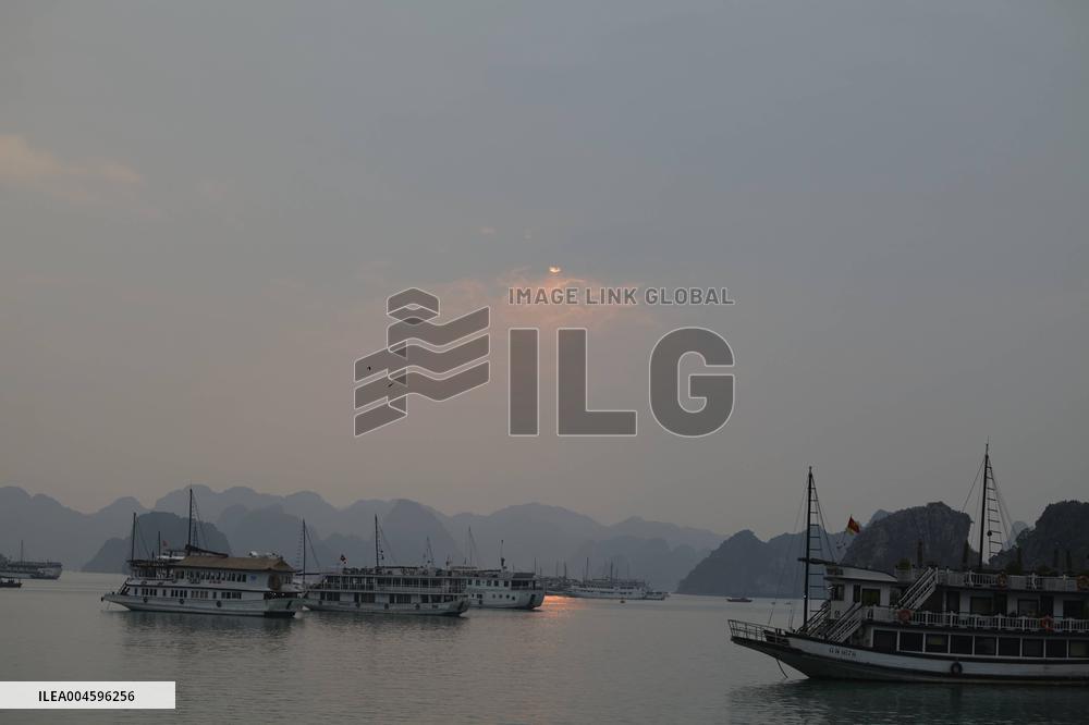 Illustration - Tourists Dead After Ferry Capsizes - Vietnam