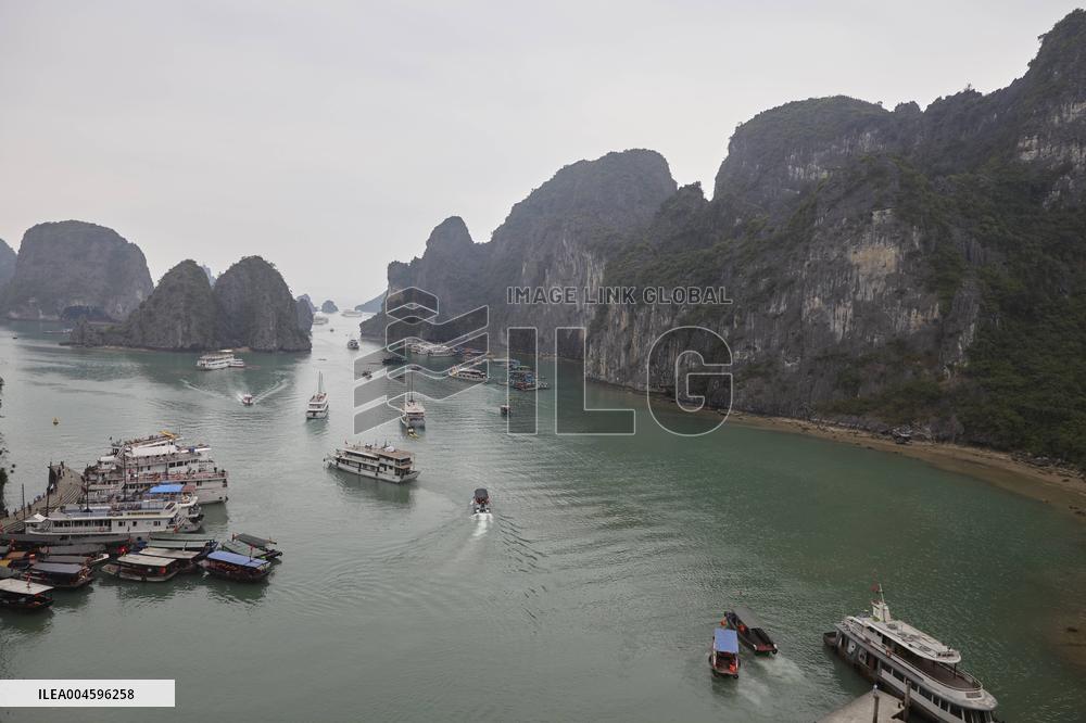 Illustration - Tourists Dead After Ferry Capsizes - Vietnam