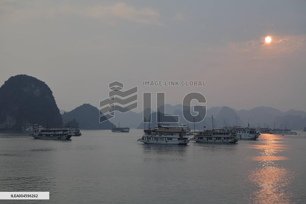 Illustration - Tourists Dead After Ferry Capsizes - Vietnam