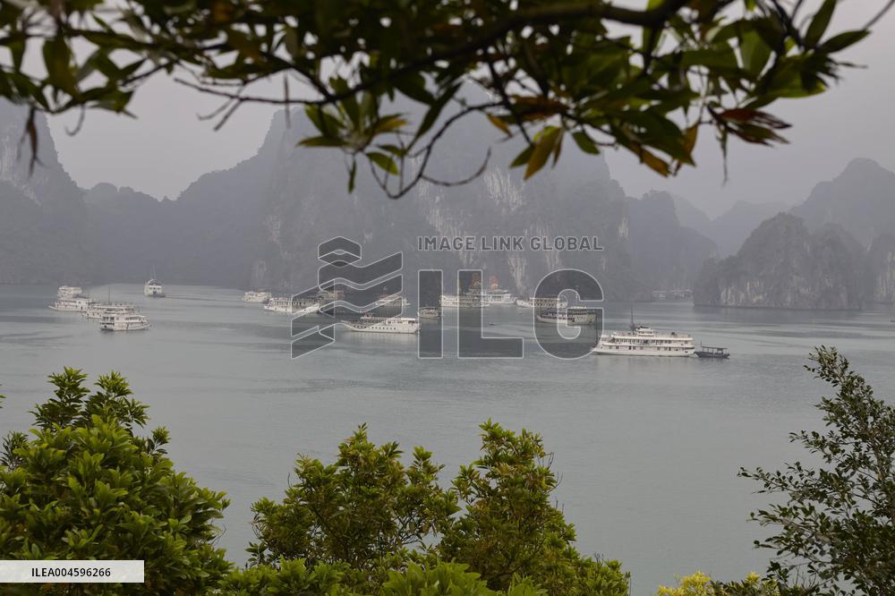 Illustration - Tourists Dead After Ferry Capsizes - Vietnam