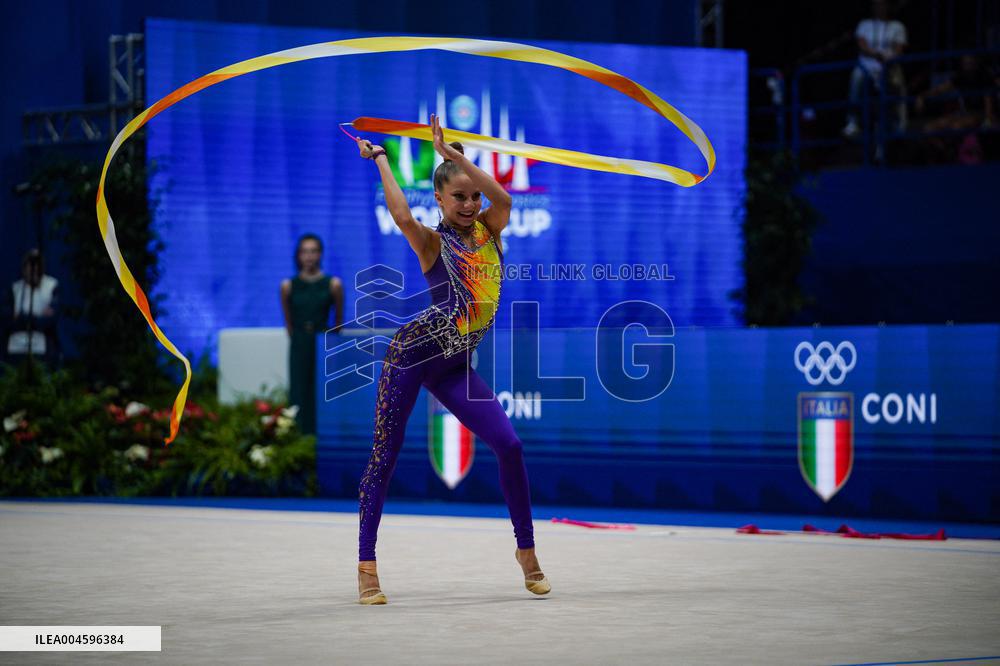 ALTRO - Ginnastica - Rhythmic Gymnastics - FIG World Cup Final