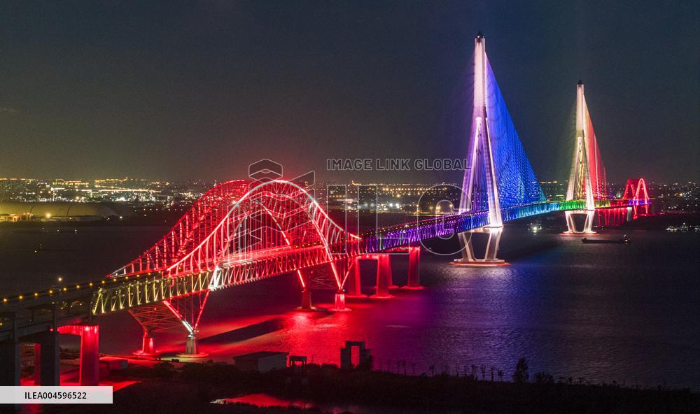 Changtai Yangtze River Bridge Landscape Lighting Test