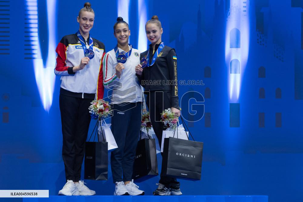 ALTRO - Ginnastica - Rhythmic Gymnastics - FIG World Cup Final